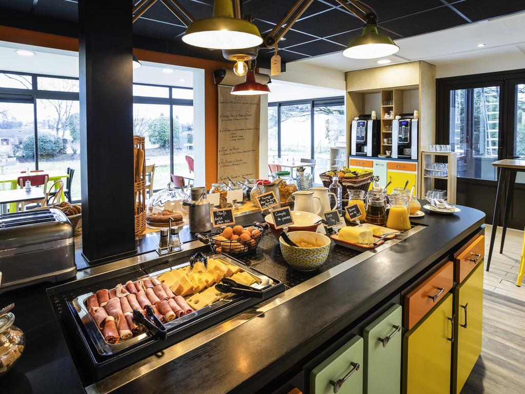 Greet Hotel Angouleme Saint-Yrieix-sur-Charente Eksteriør billede